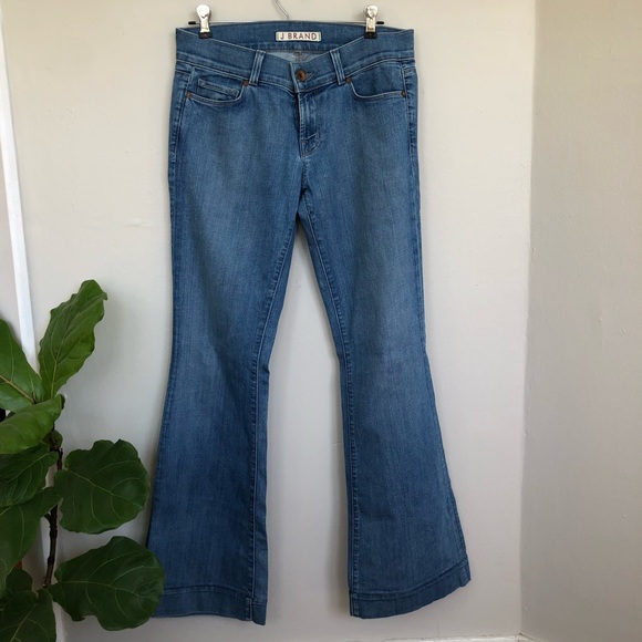 J Brand Lovestory Low Rise Flare Bellbottom Jeans - Picture 6 of 16